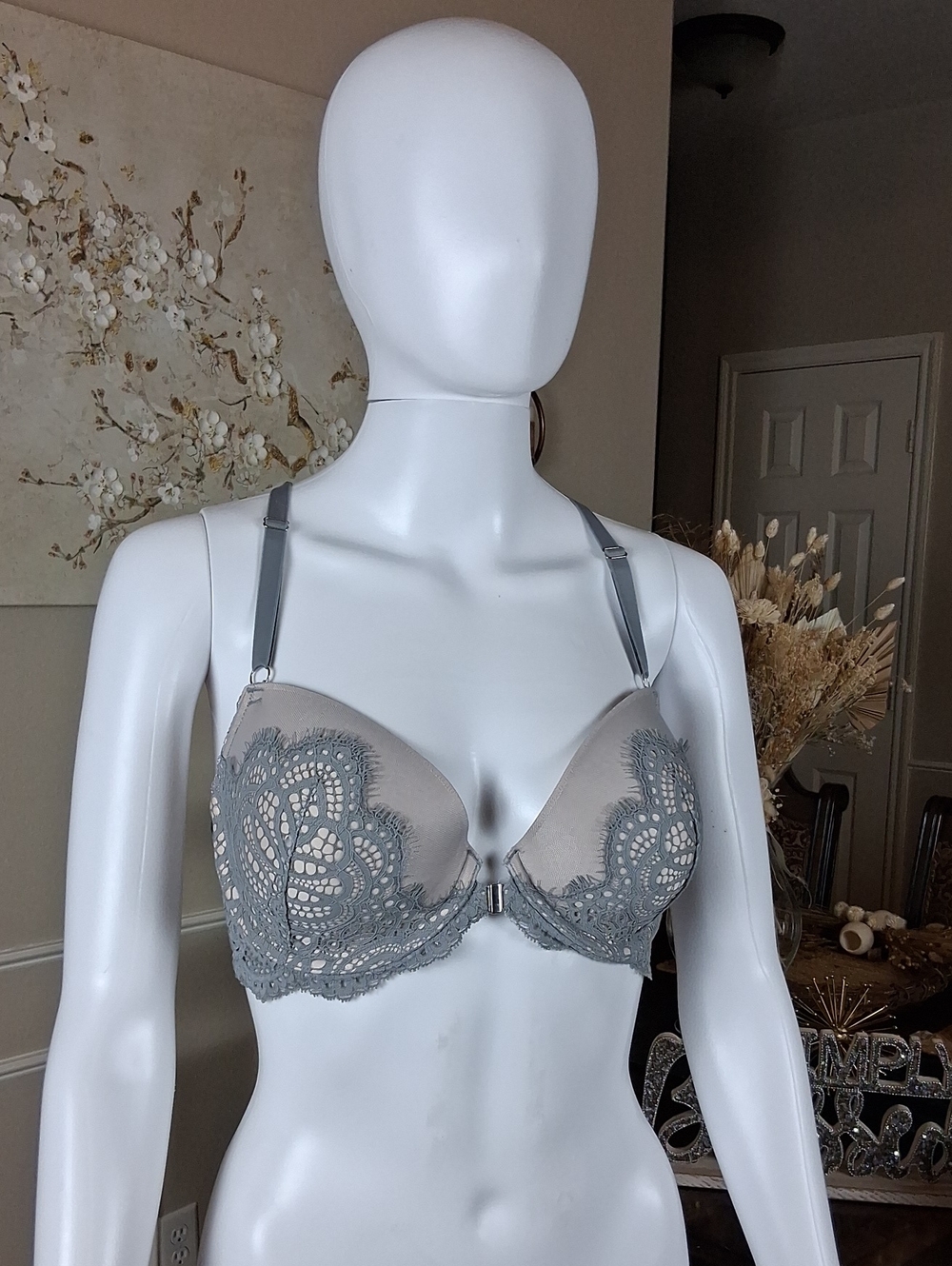 Victoria's Secret Dream Angels Collection Lace Overlay Racerback Bra 32DDD - Picture 8 of 16